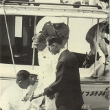 ประมวลภาพพระราชกรณียกิจ พระบาทสมเด็จพระบรมชนกาธิเบศร มหาภูมิ ... Image 133